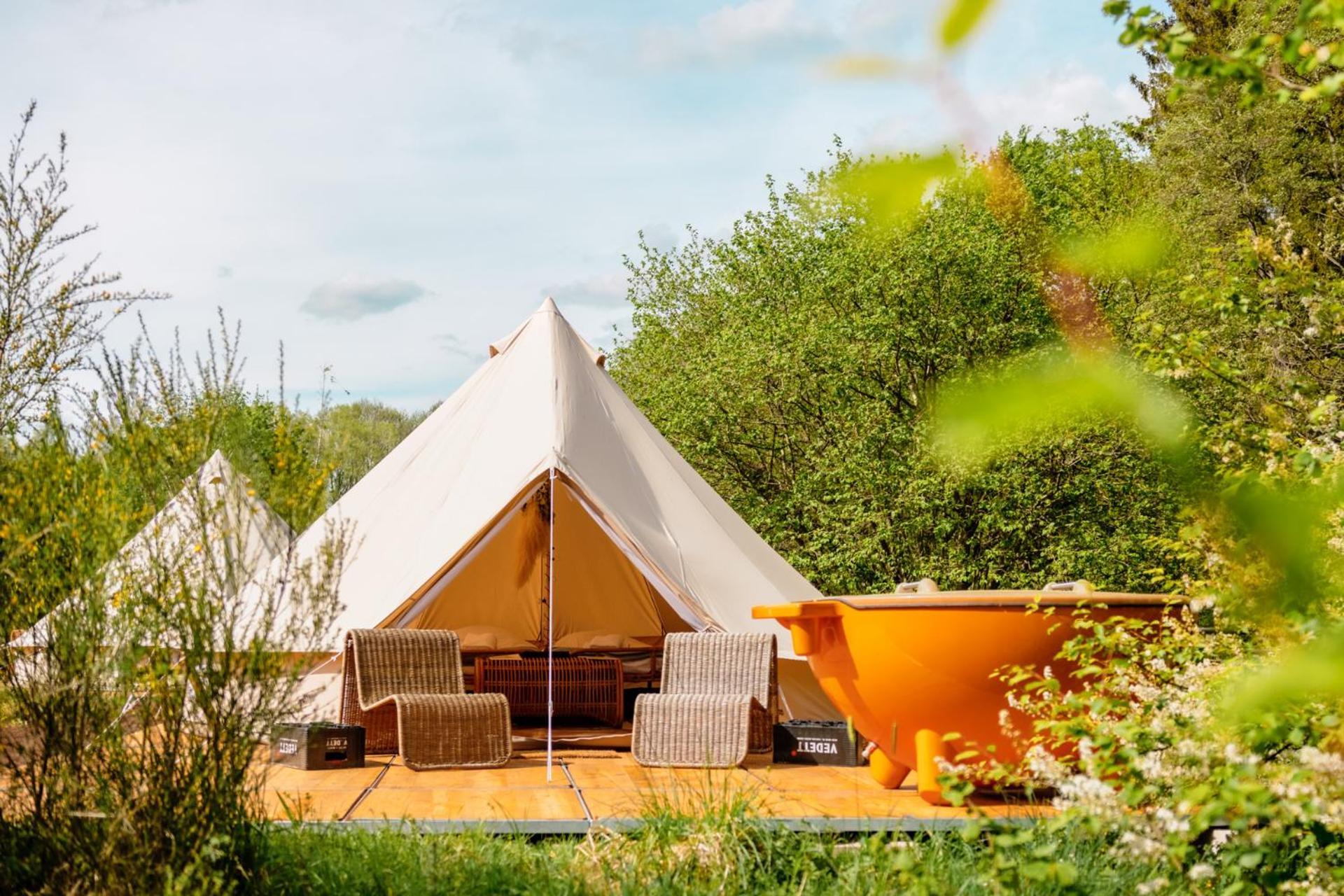 מאלמדי Daft Hotel & Glamping מראה חיצוני תמונה