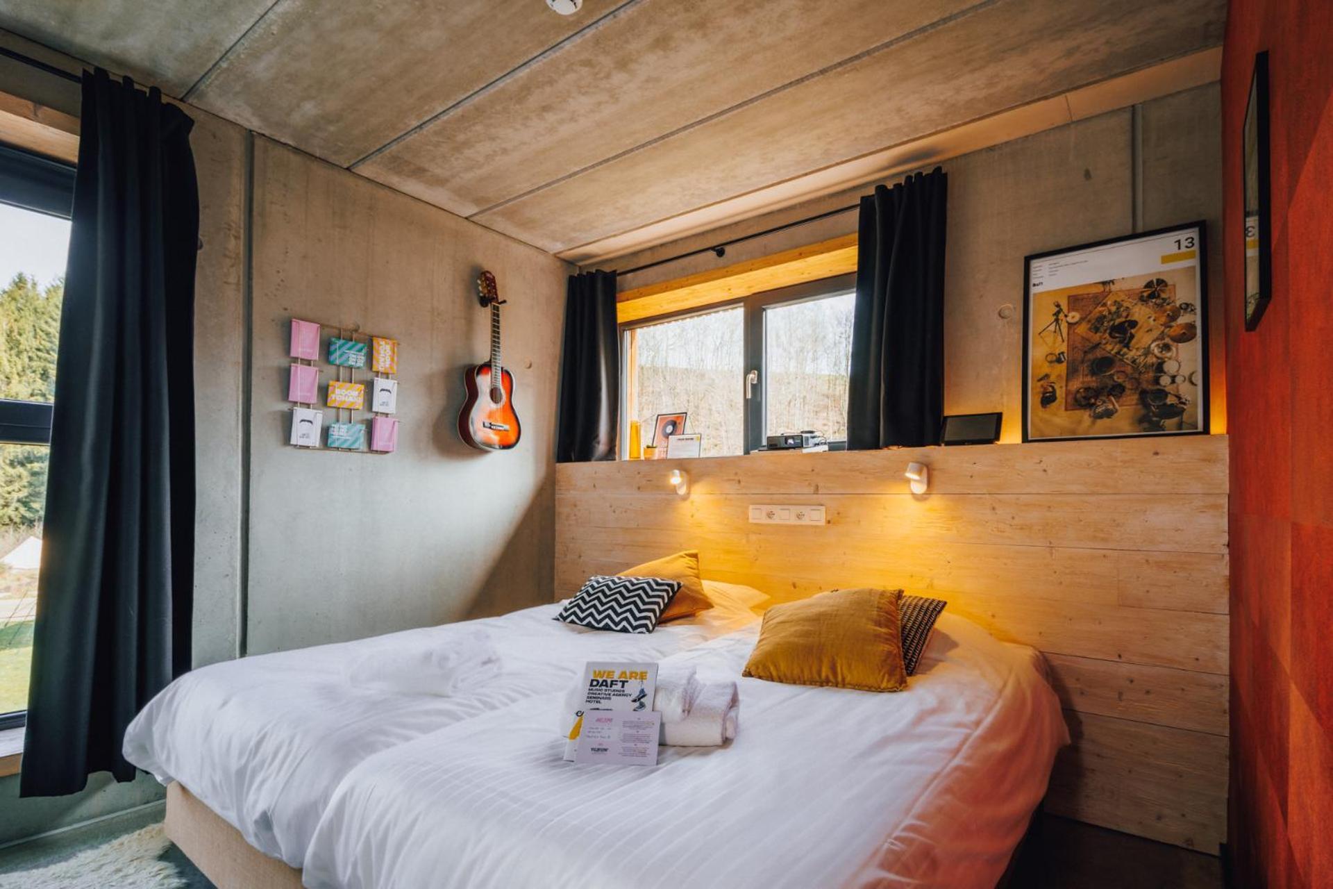 מאלמדי Daft Hotel & Glamping מראה חיצוני תמונה